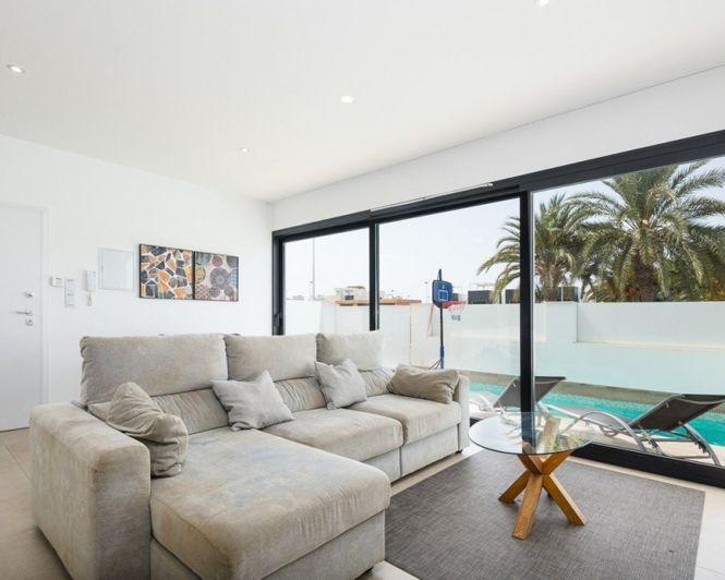Image No.9-3 Bed Villa for sale