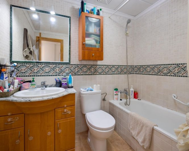 Image No.15-3 Bed Villa for sale
