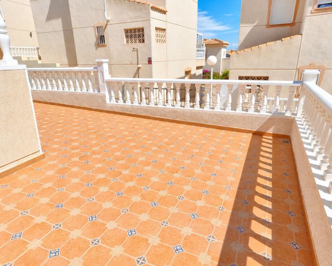 Image No.20-3 Bed Villa for sale