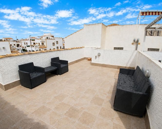 Image No.15-2 Bed Apartment for sale