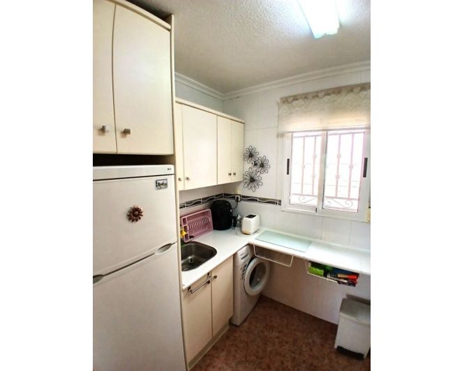 Image No.16-2 Bed Apartment for sale
