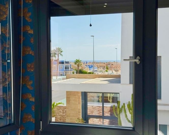 Image No.17-3 Bed Villa for sale