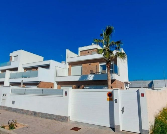 Image No.21-3 Bed Villa for sale