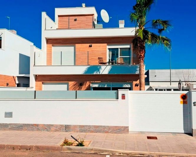 Image No.22-3 Bed Villa for sale