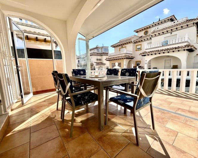 Image No.5-2 Bed Townhouse for sale