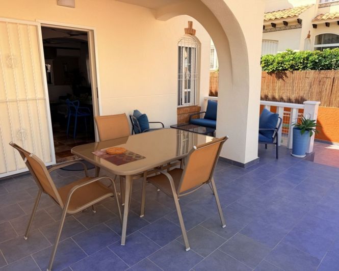 Image No.21-Villa de 2 chambres à vendre à Cabo Roig