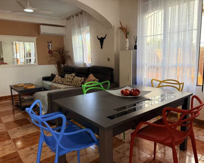Image No.4-Villa de 2 chambres à vendre à Cabo Roig