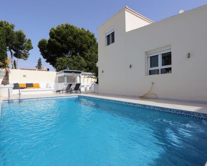 Image No.36-Villa de 4 chambres à vendre à Torrevieja