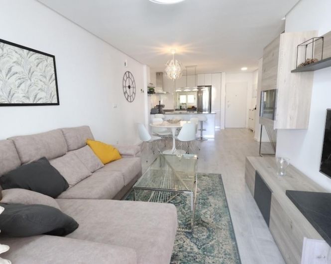 Image No.4-2 Bed Apartment for sale