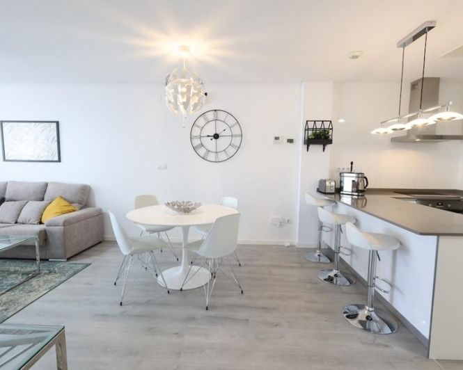 Image No.5-2 Bed Apartment for sale