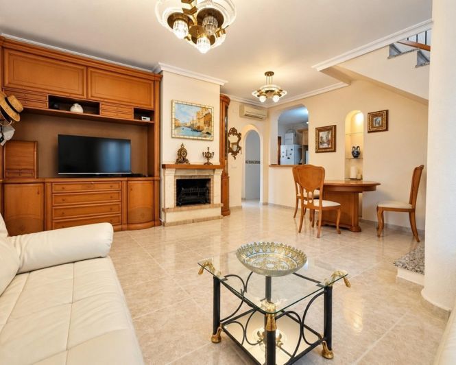 Image No.2-Villa de 3 chambres à vendre à Villamartin