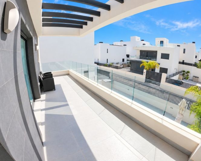 Image No.20-4 Bed Villa for sale