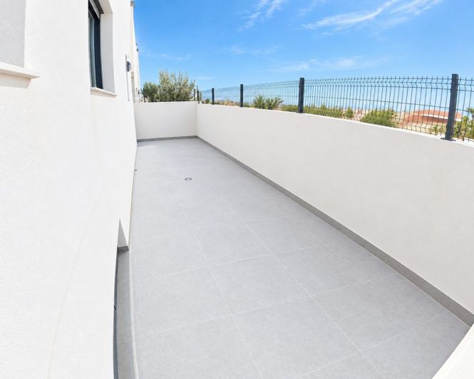 Image No.30-4 Bed Villa for sale
