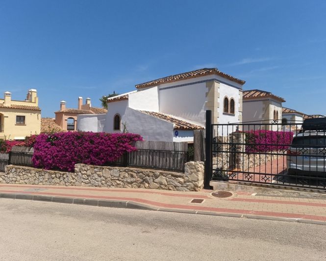 Image No.2-Villa de 3 chambres à vendre à Algorfa
