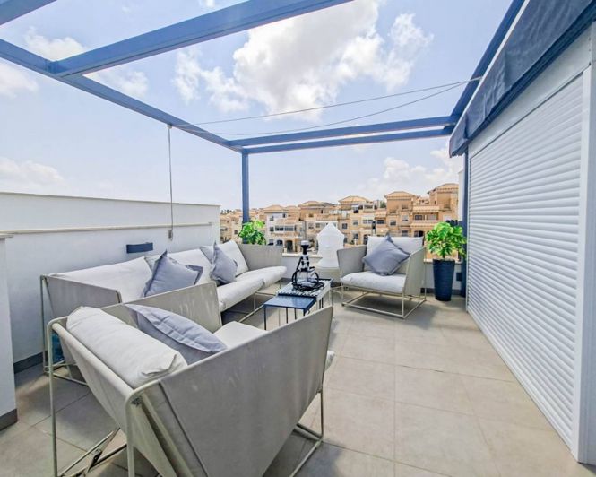 Image No.23-3 Bed Townhouse for sale