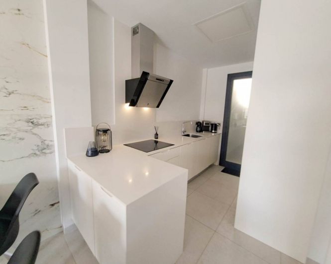 Image No.4-3 Bed Townhouse for sale