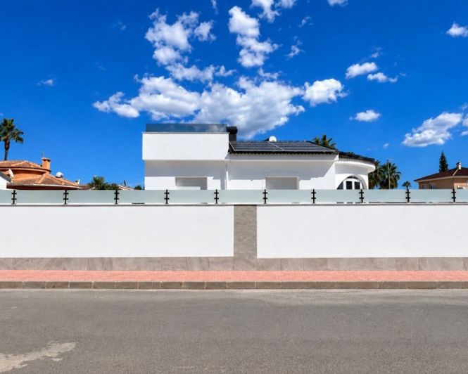 Image No.18-3 Bed Villa for sale