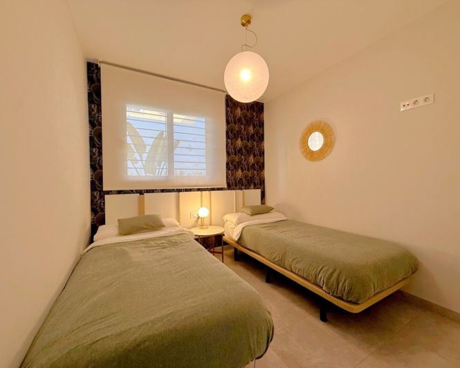 Image No.9-2 Bed Apartment for sale