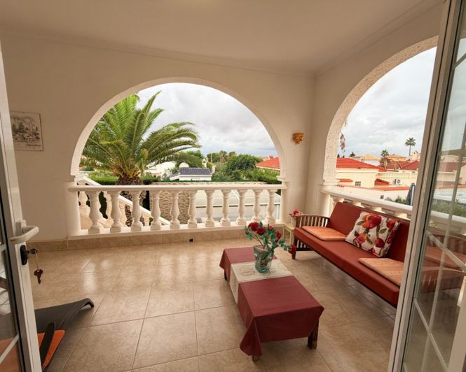 Image No.12-5 Bed Villa for sale