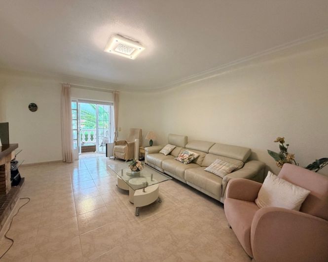Image No.20-5 Bed Villa for sale