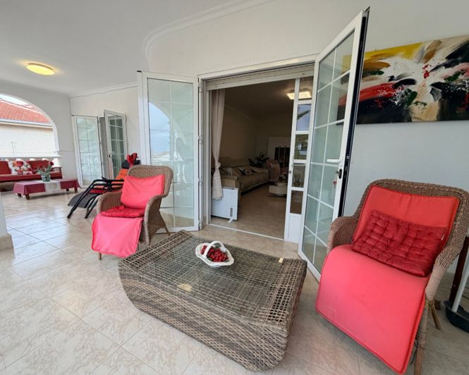 Image No.25-5 Bed Villa for sale