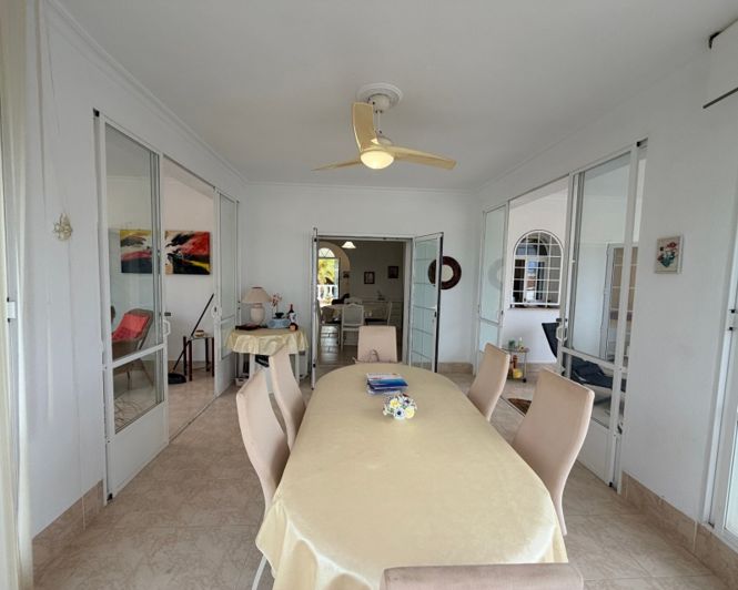 Image No.28-5 Bed Villa for sale