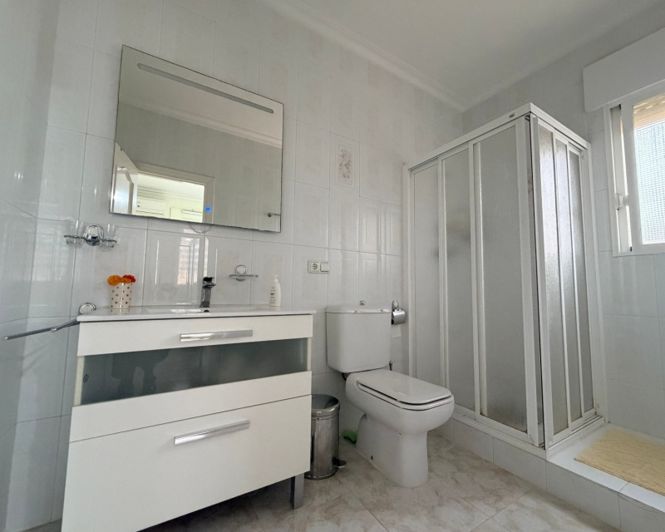 Image No.39-5 Bed Villa for sale