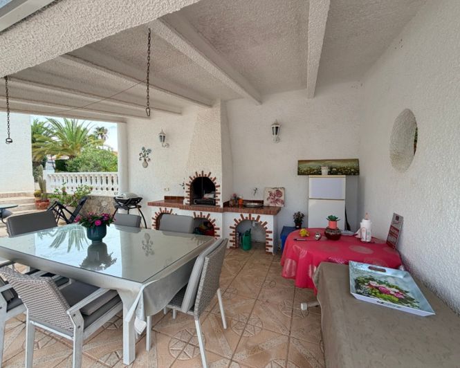 Image No.43-5 Bed Villa for sale