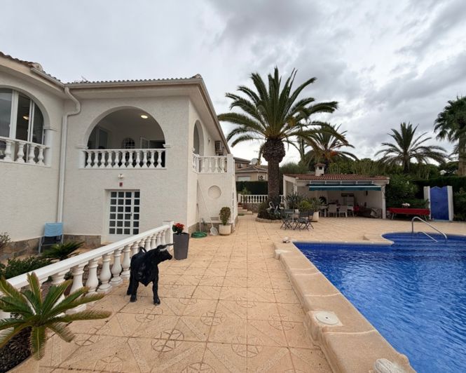 Image No.50-5 Bed Villa for sale