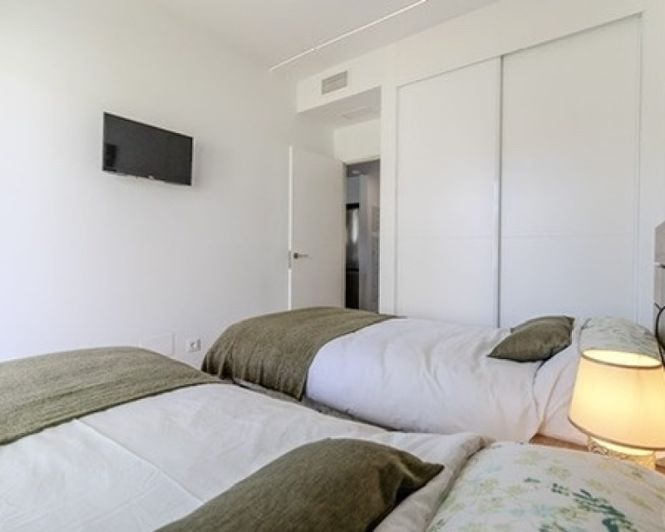 Image No.22-2 Bed Apartment for sale