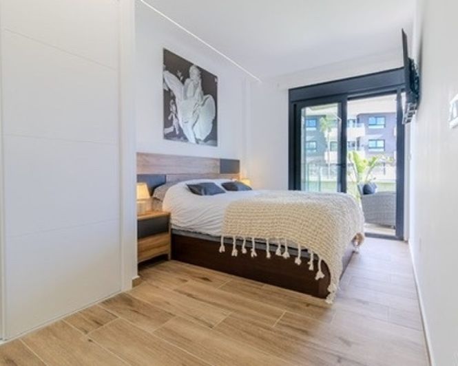 Image No.24-2 Bed Apartment for sale