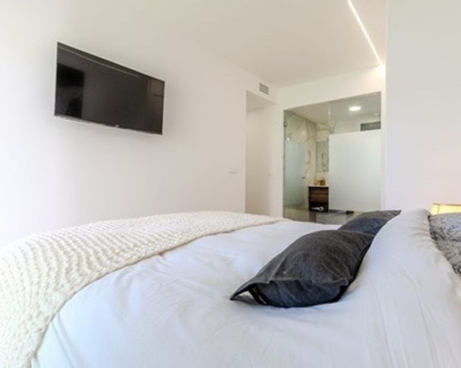 Image No.27-2 Bed Apartment for sale