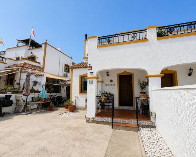 Image No.2-Villa de 3 chambres à vendre à los montesinos