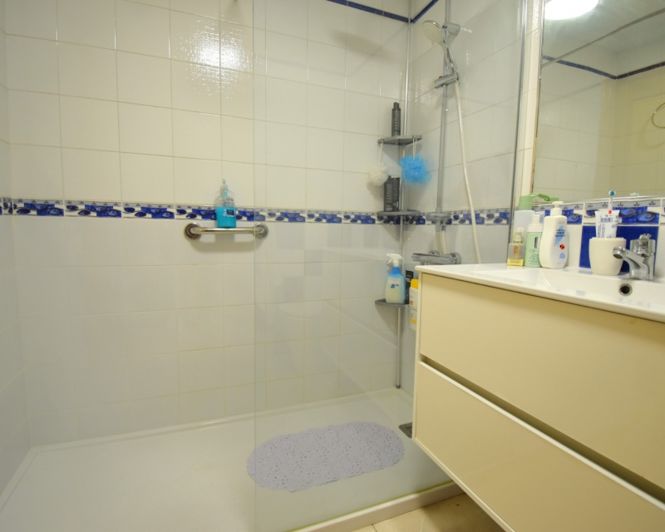 Image No.12-Appartement de 2 chambres à vendre à Playa Flamenca