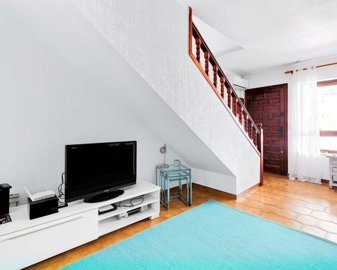 1622583lg