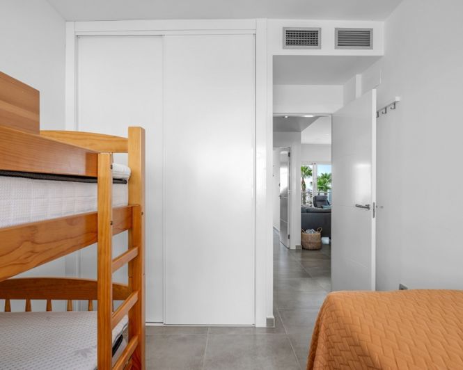 Image No.18-2 Bed Apartment for sale