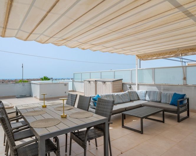 Image No.22-2 Bed Apartment for sale