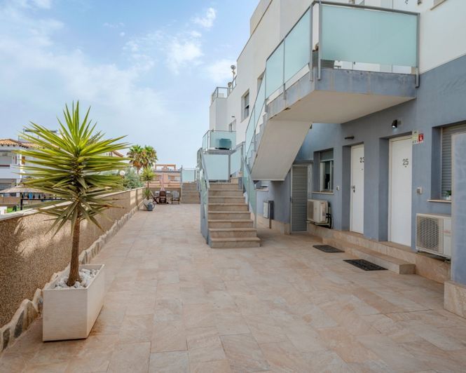 Image No.27-2 Bed Apartment for sale