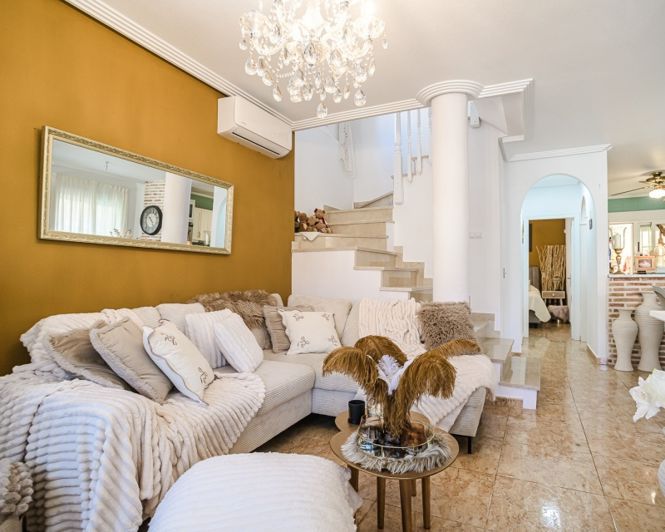 Image No.11-3 Bed Villa for sale