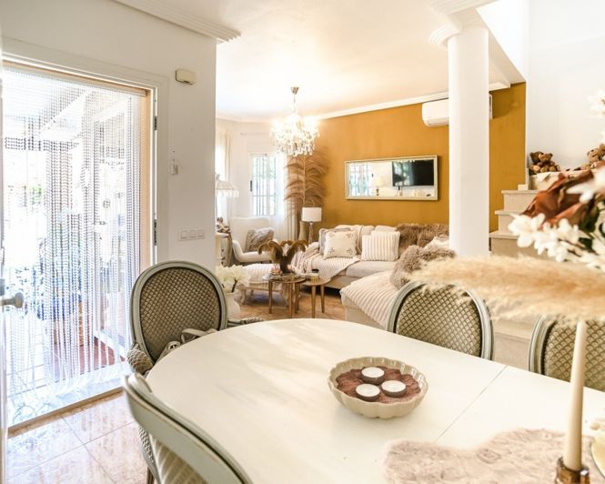 Image No.12-3 Bed Villa for sale