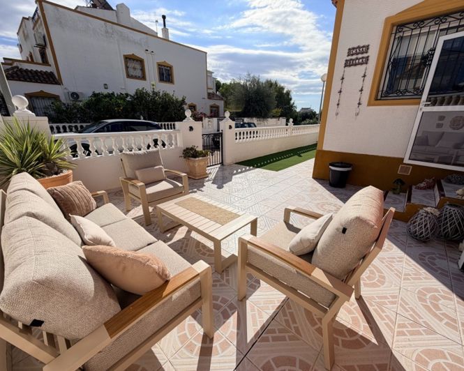 Image No.3-3 Bed Villa for sale