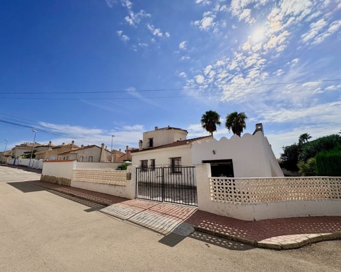 Image No.22-Villa con 3 dormitorios en venta