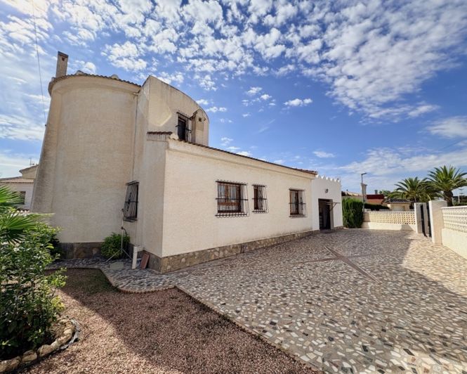 Image No.26-Villa con 3 dormitorios en venta