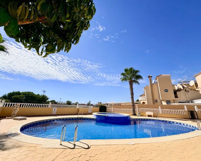 Image No.27-3 Bed Villa for sale