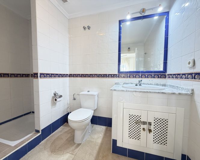 Image No.12-2 Bed Apartment for sale