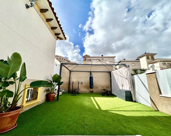Image No.14-4 Bed Villa for sale