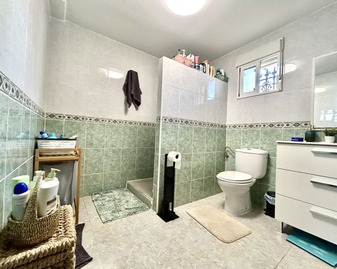 Image No.16-4 Bed Villa for sale