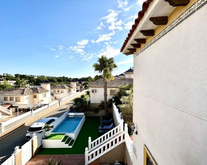 Image No.19-4 Bed Villa for sale
