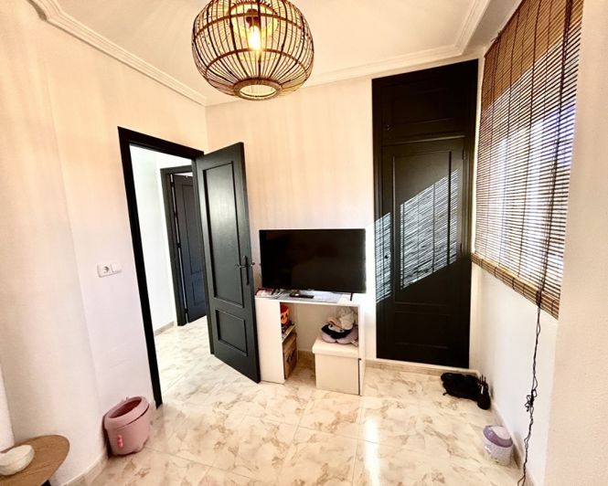 Image No.25-4 Bed Villa for sale