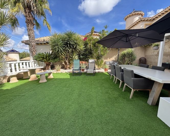 Image No.3-4 Bed Villa for sale